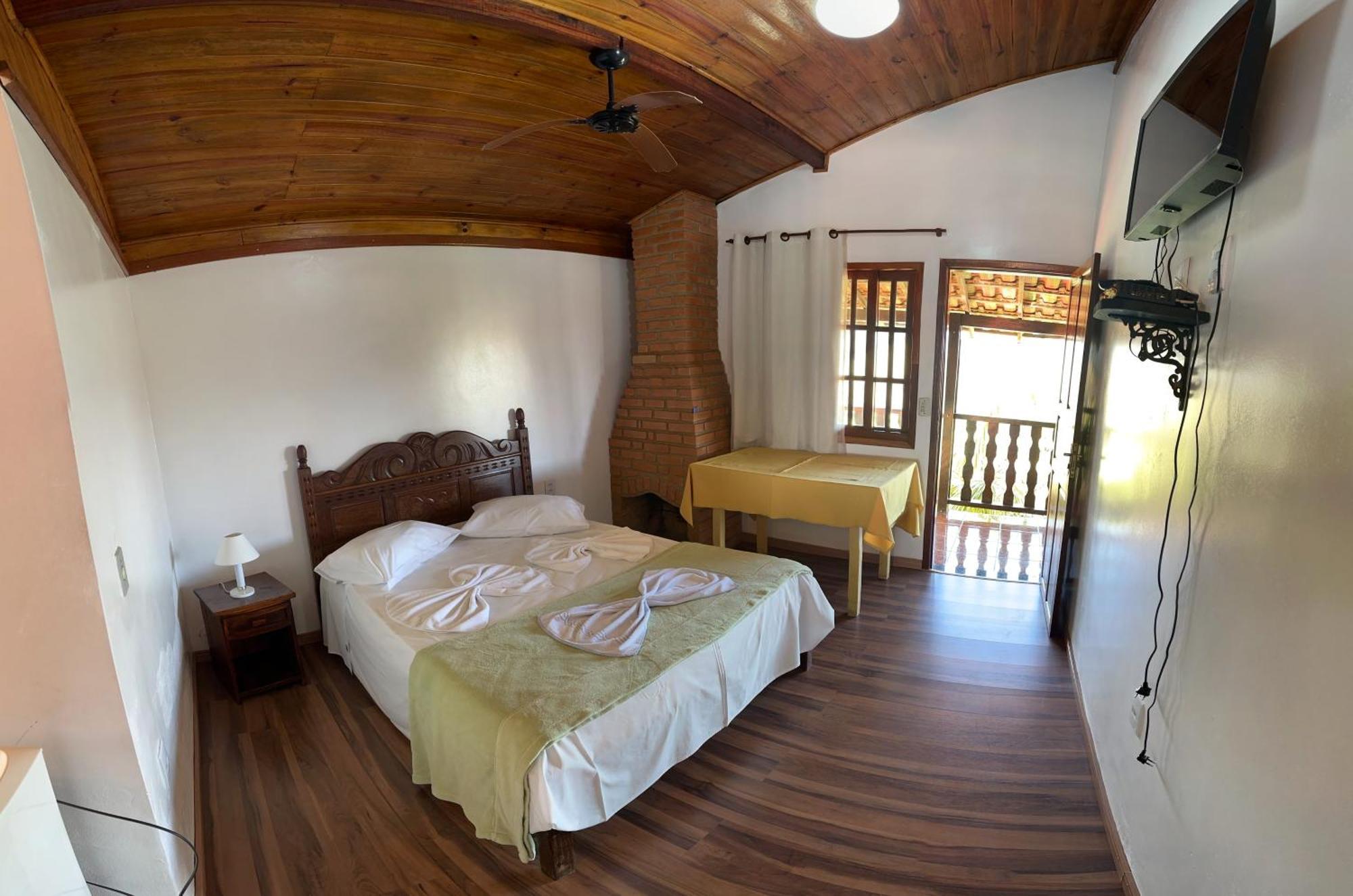 Hotel Alpha Ville Chales Conceição da Ibitipoca المظهر الخارجي الصورة