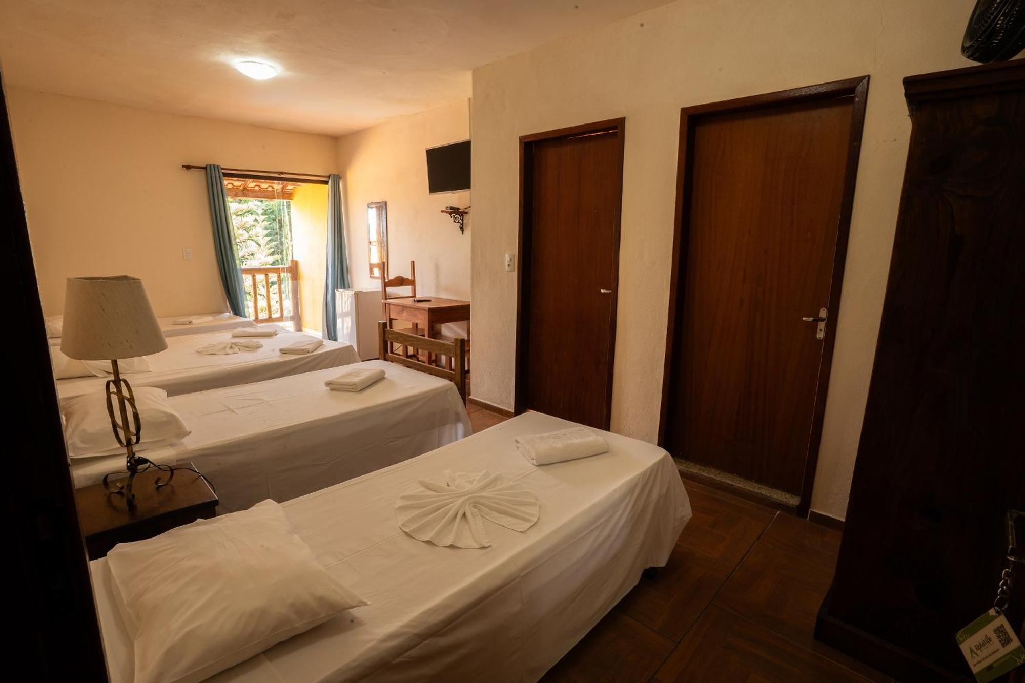 Hotel Alpha Ville Chales Conceição da Ibitipoca المظهر الخارجي الصورة